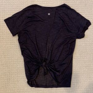 Lululemon tie back shirt